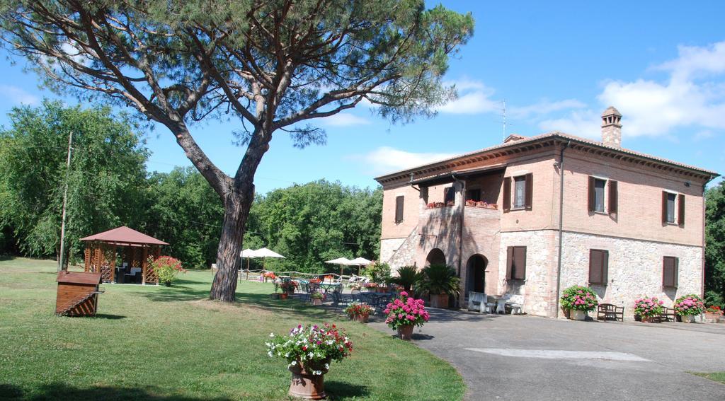 Agriturismo Antica Riserva Кастильоне дел Лаго Екстериор снимка