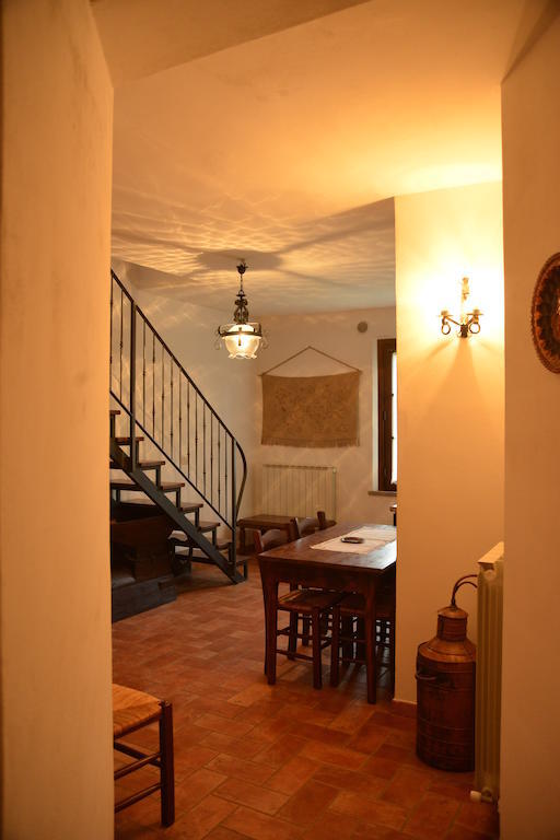 Agriturismo Antica Riserva Кастильоне дел Лаго Стая снимка